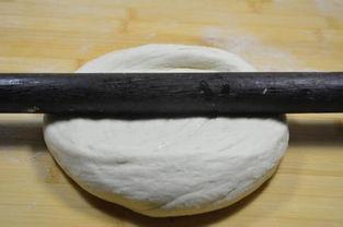 怎么发面又松又软视频,轻松掌握发面技巧，打造松软面食