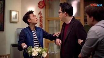 挠小姑娘脚心视频